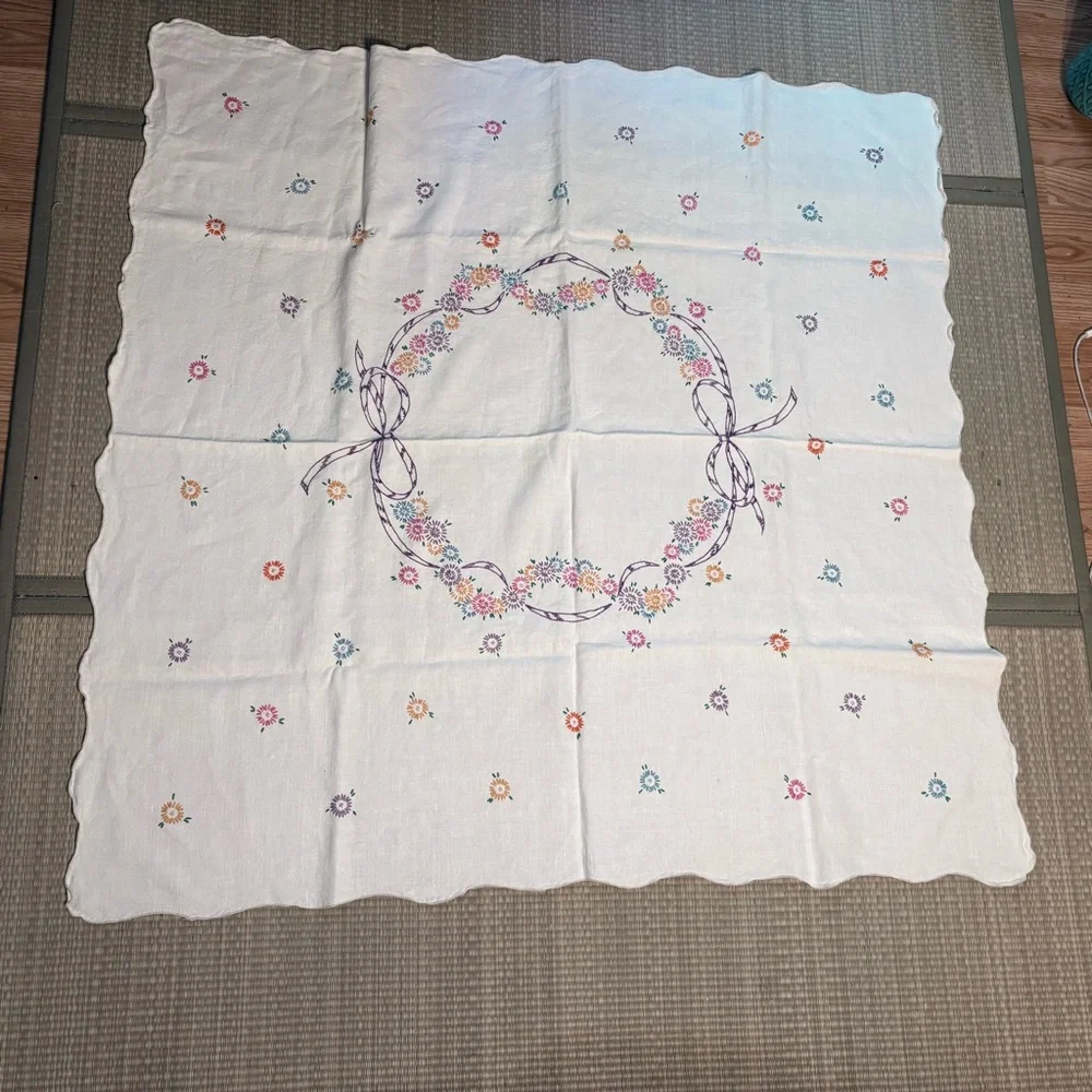 vintage hand embroidered linen tablecloth